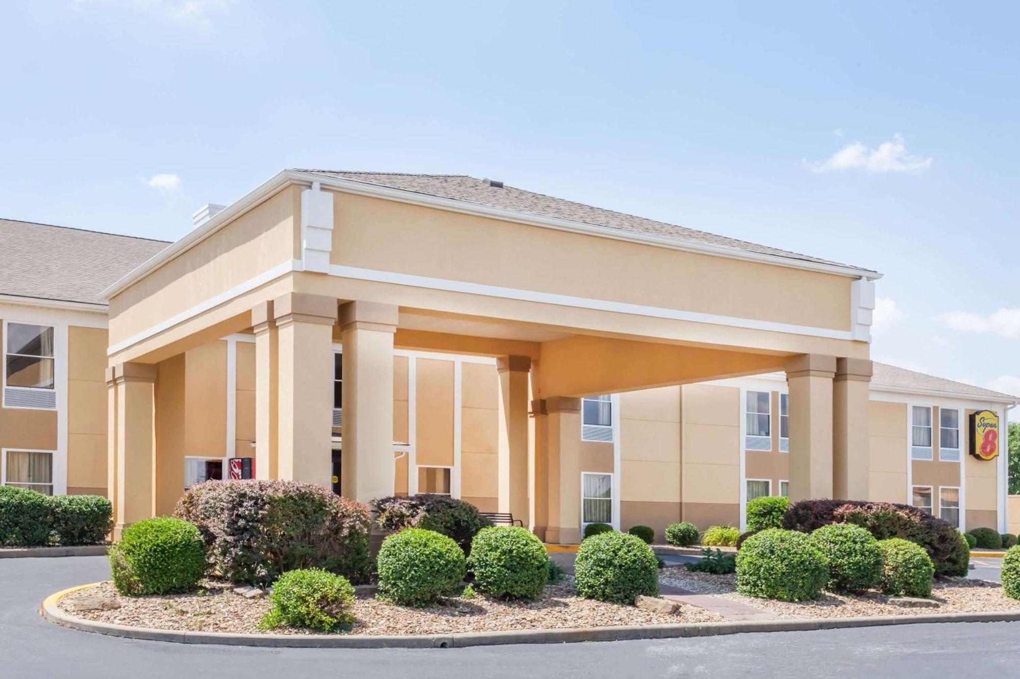 ซูเปอร์ 8 บาย วินด์แฮม อีแวนส์วิลล์ นอร์ท Motel Stacer ภายนอก รูปภาพ